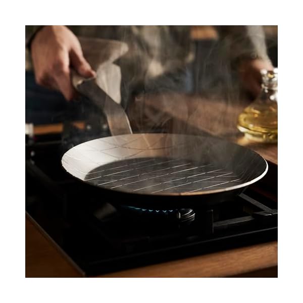 Zwilling forged 11 inch carbon steel fry pan 1 silver  urban country home decor