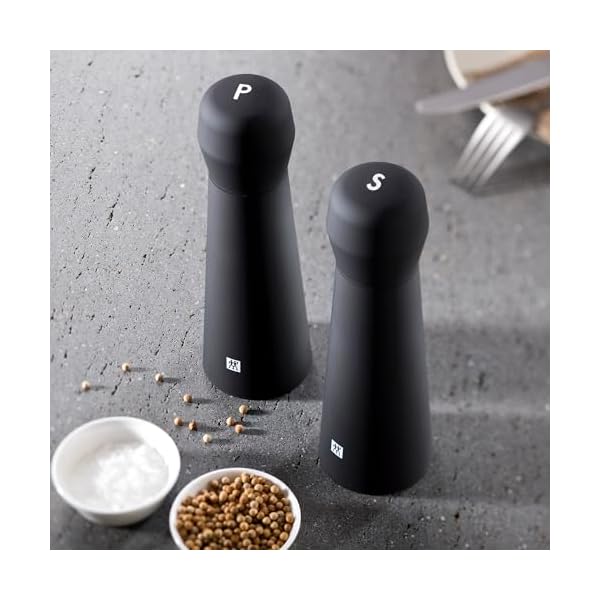 Zwilling spices pepper grinder black  urban country home decor