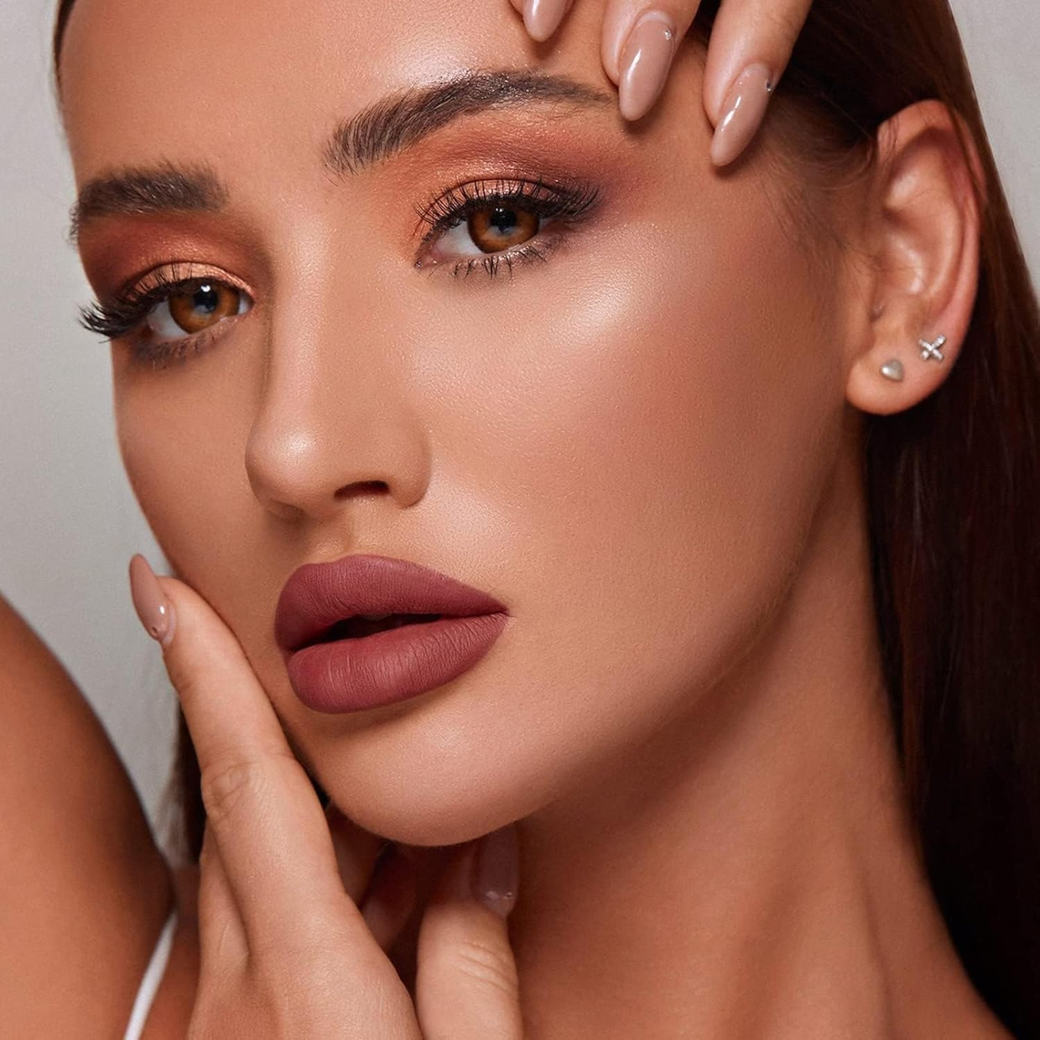 MAKI YIKA lipstick cruelty-free lipstic
