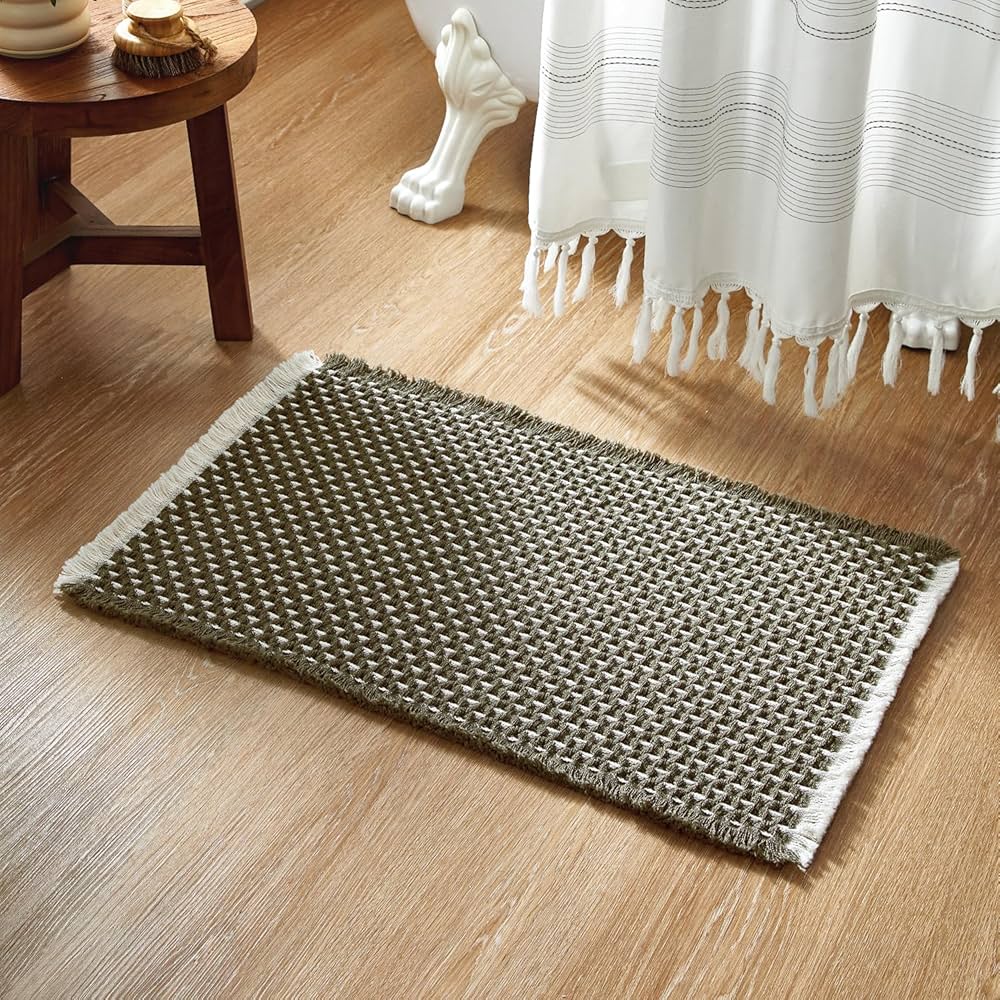 Boho Bathroom Rugs, Super Absorbent Non Slip Bath Mat Quick Dry Bath Rugs Washable Farmhouse Bathroom Rugs for Bathroom with Non Slip Rug Pad, Dark Green and White 30"x20"