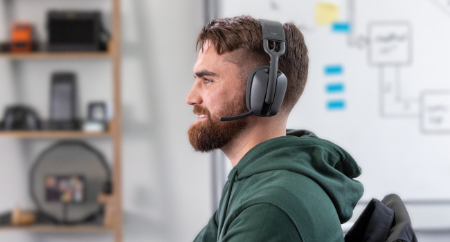 An angle zoom of a man wearing Zone Vibe 100